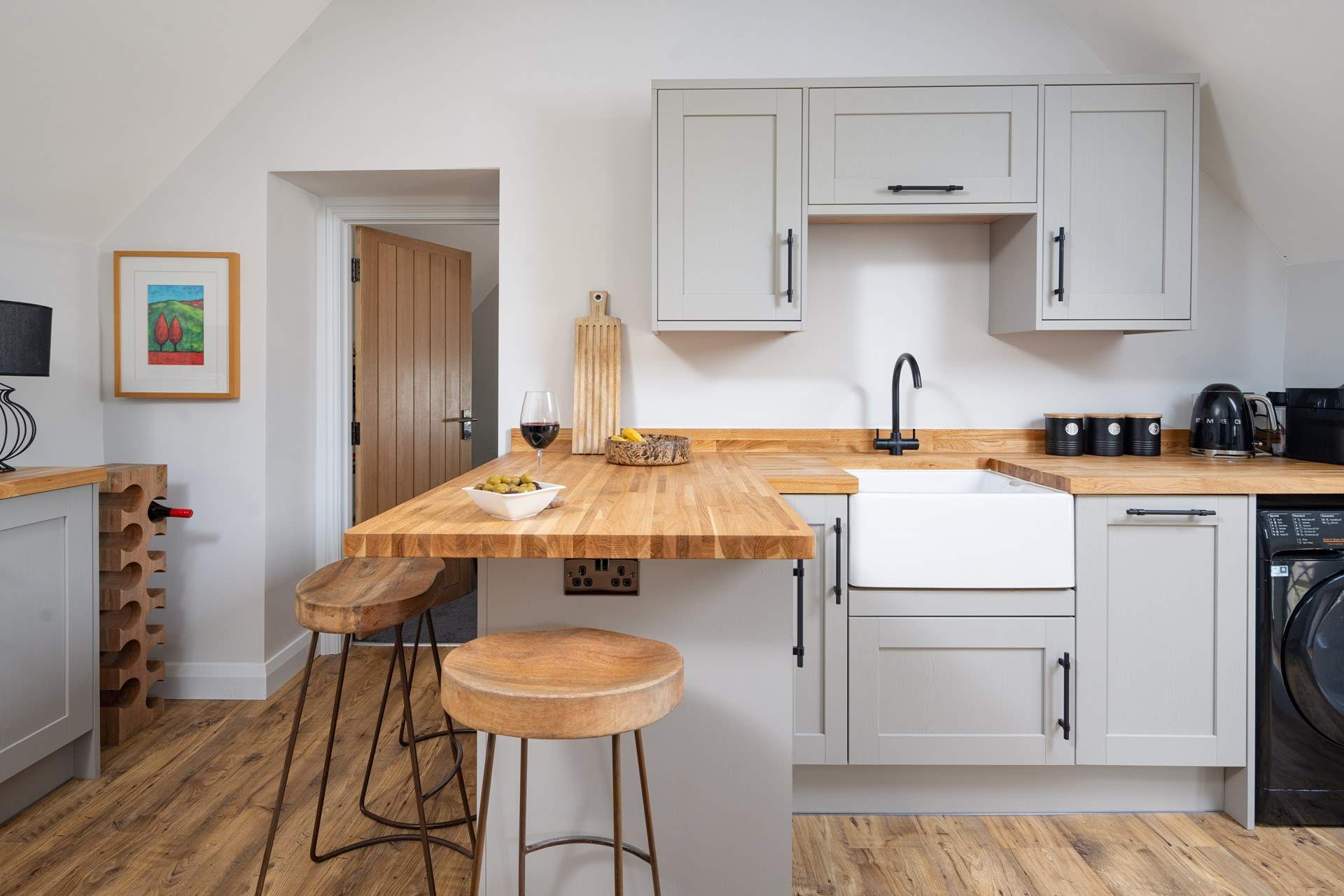 Stylish, well-equipped  kitchen.