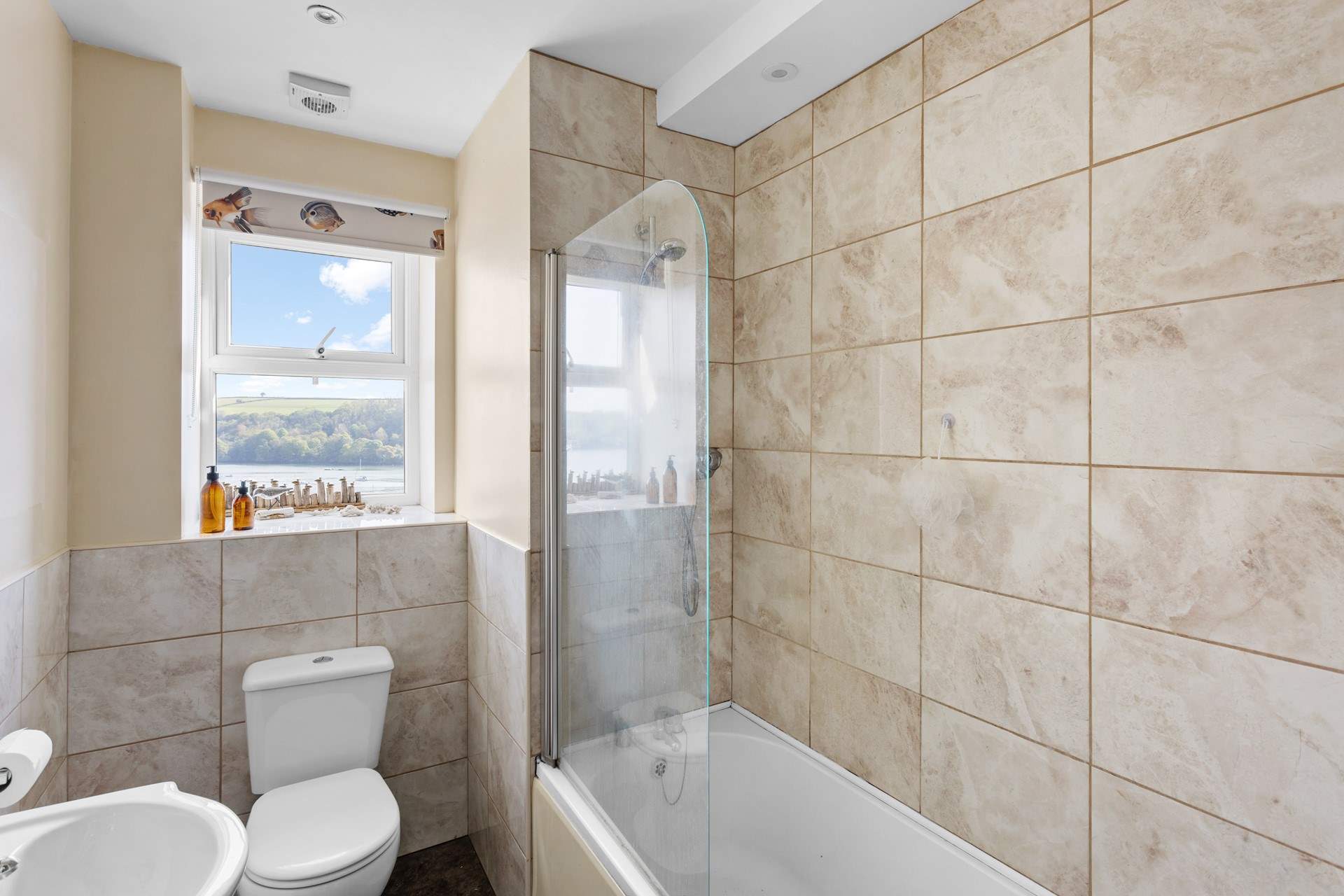 The family bathroom is on the first floor.