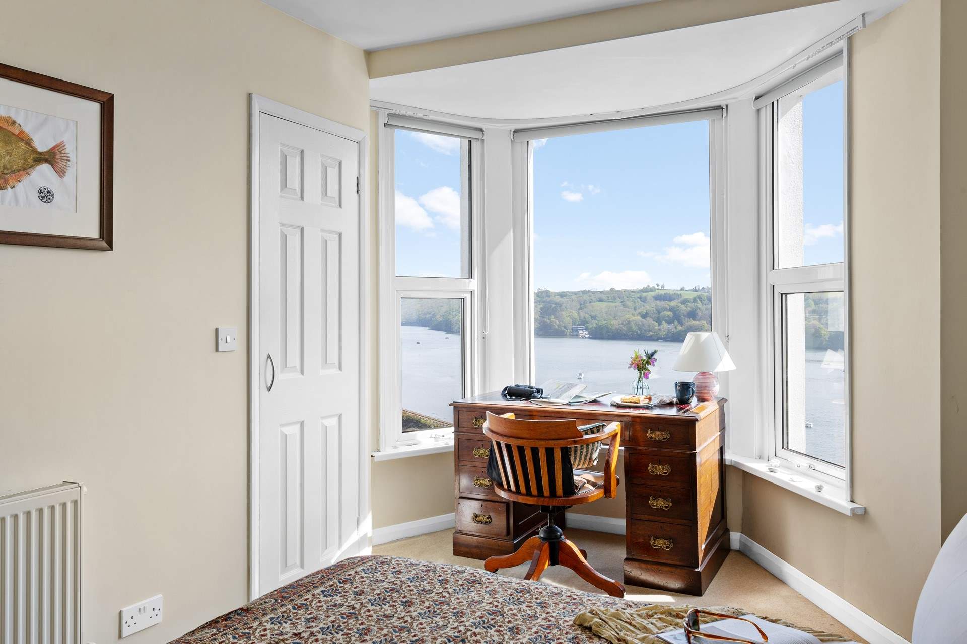 Should you need to work whilst you are away, you are well catered for...