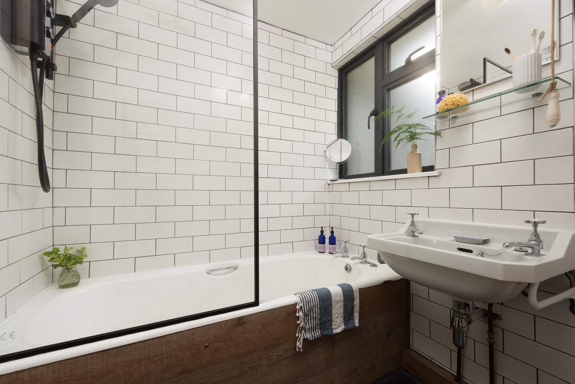 The family bathroom offers a bath for those all important lazy holiday soaks and a shower for those morning rise and shine, rinses. 