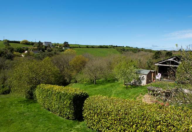 You have shared access of the owners' lovely grounds. 