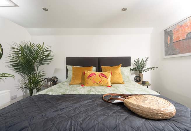 What a pretty bedroom. 