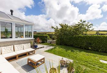 Take a walk though the gap in the hedge to enjoy exploring the shared garden beyond. 