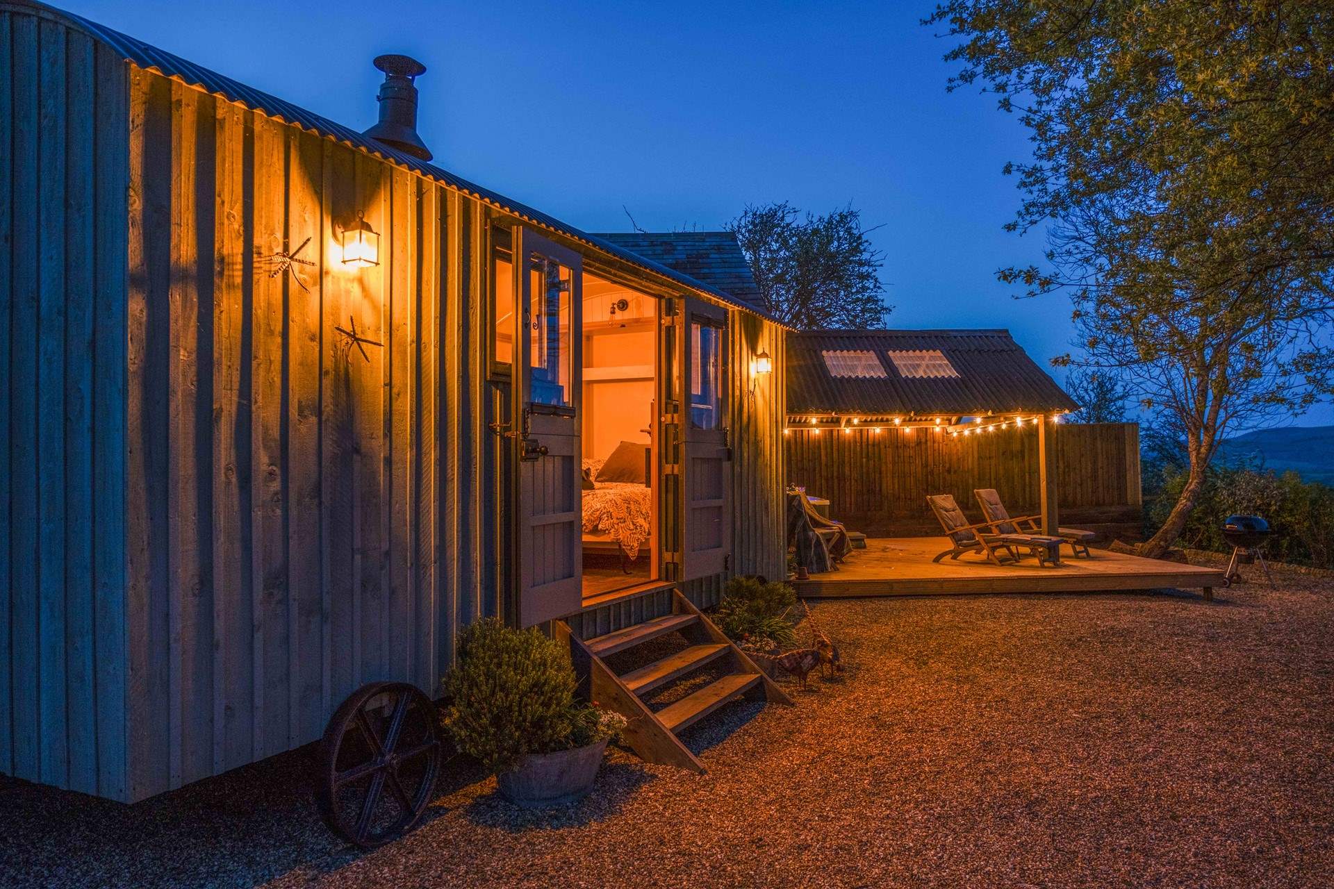 Sunrise and Stars, a magical hideaway for two. 
