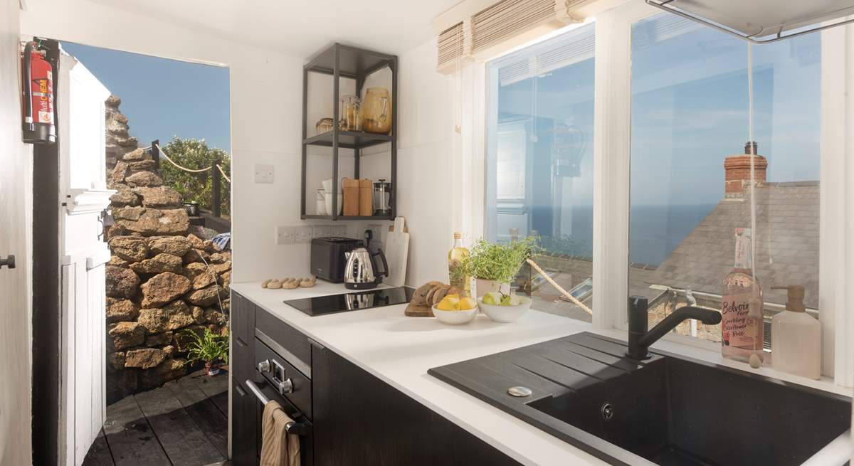 The kitchen is perfectly equipped for your retreat to Cornwall. 