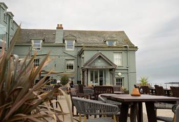 Have a bite to eat or drink in the beer garden at the local pub.