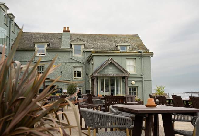 Have a bite to eat or drink in the beer garden at the local pub.