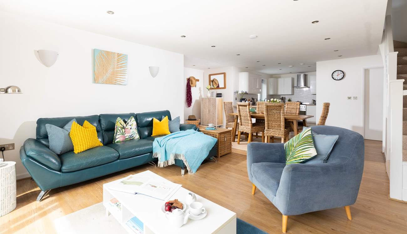 A perfect room for everyone to come together, relax and reconnect!