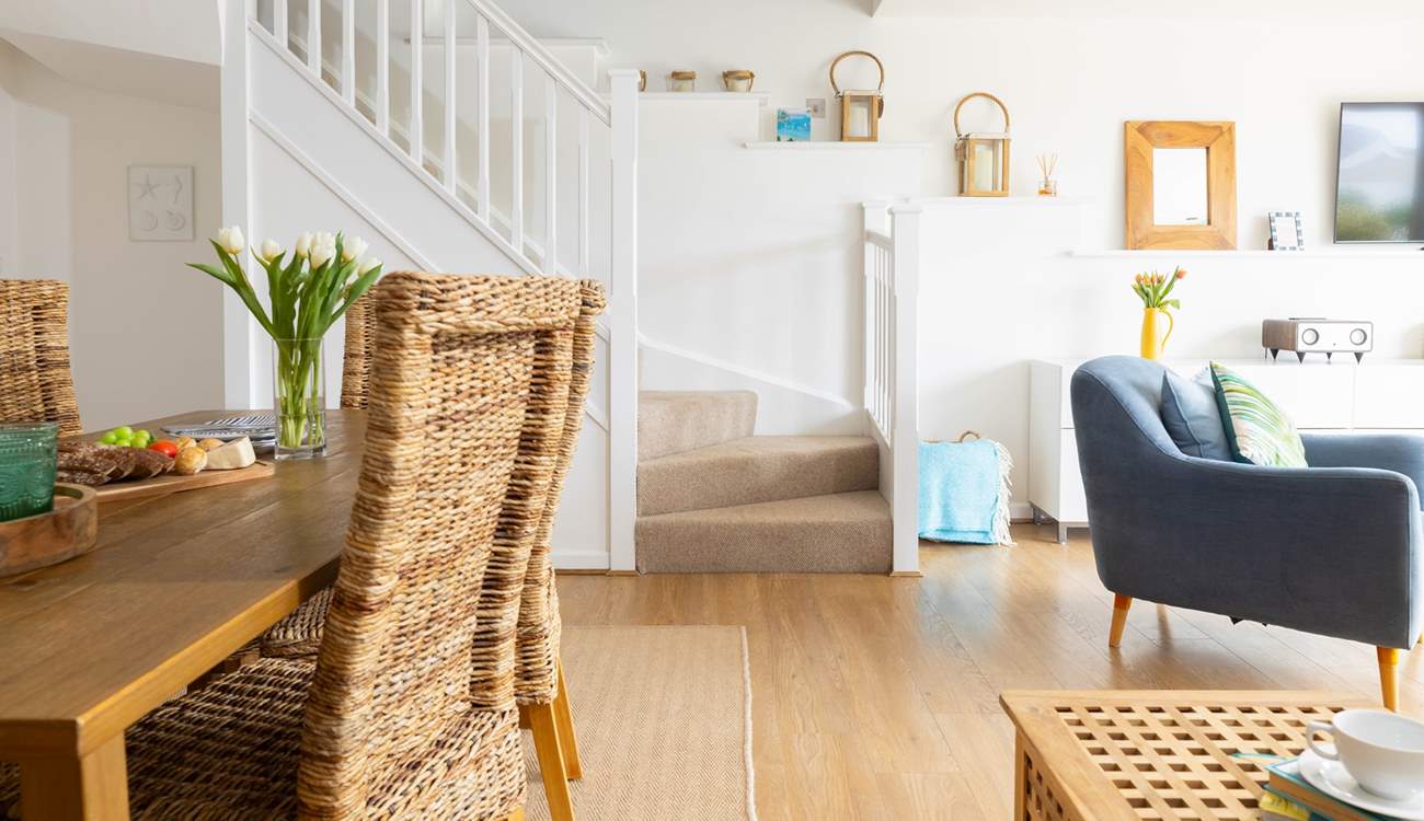 There is a gorgeous sense of calm and flow throughout Palms 1.