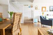 There is a gorgeous sense of calm and flow throughout Palms 1.