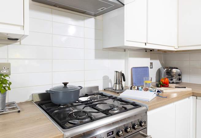 When you have a fully equipped kitchen you can take your time and enjoy cooking your favourite dish, should the mood take you.