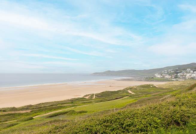 From the coffee shop head back to Woolacombe. 