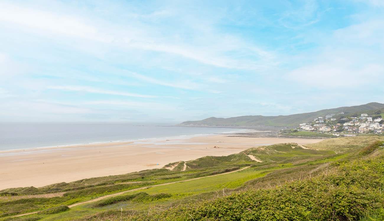 From the coffee shop head back to Woolacombe. 