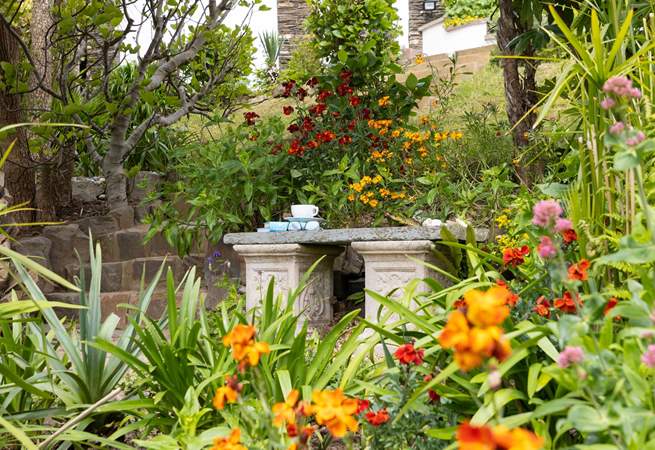 The perfect morning brew reading nook!