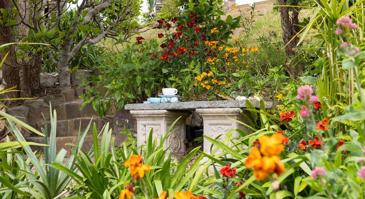 The perfect morning brew reading nook!