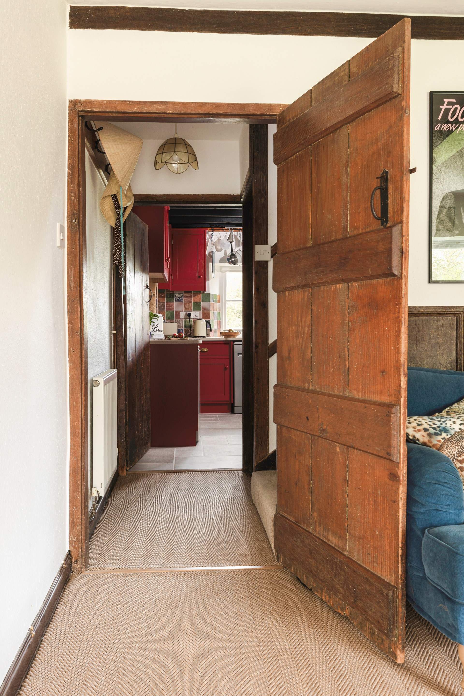 What a delightful doorway!