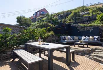 Plenty of space to appreciate the outdoors.