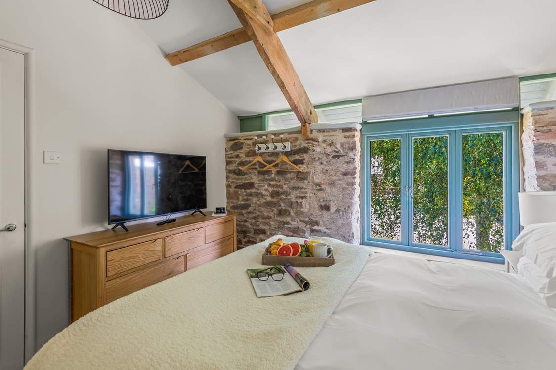 The TV is the perfect extra to enjoy those lazy mornings in bed.