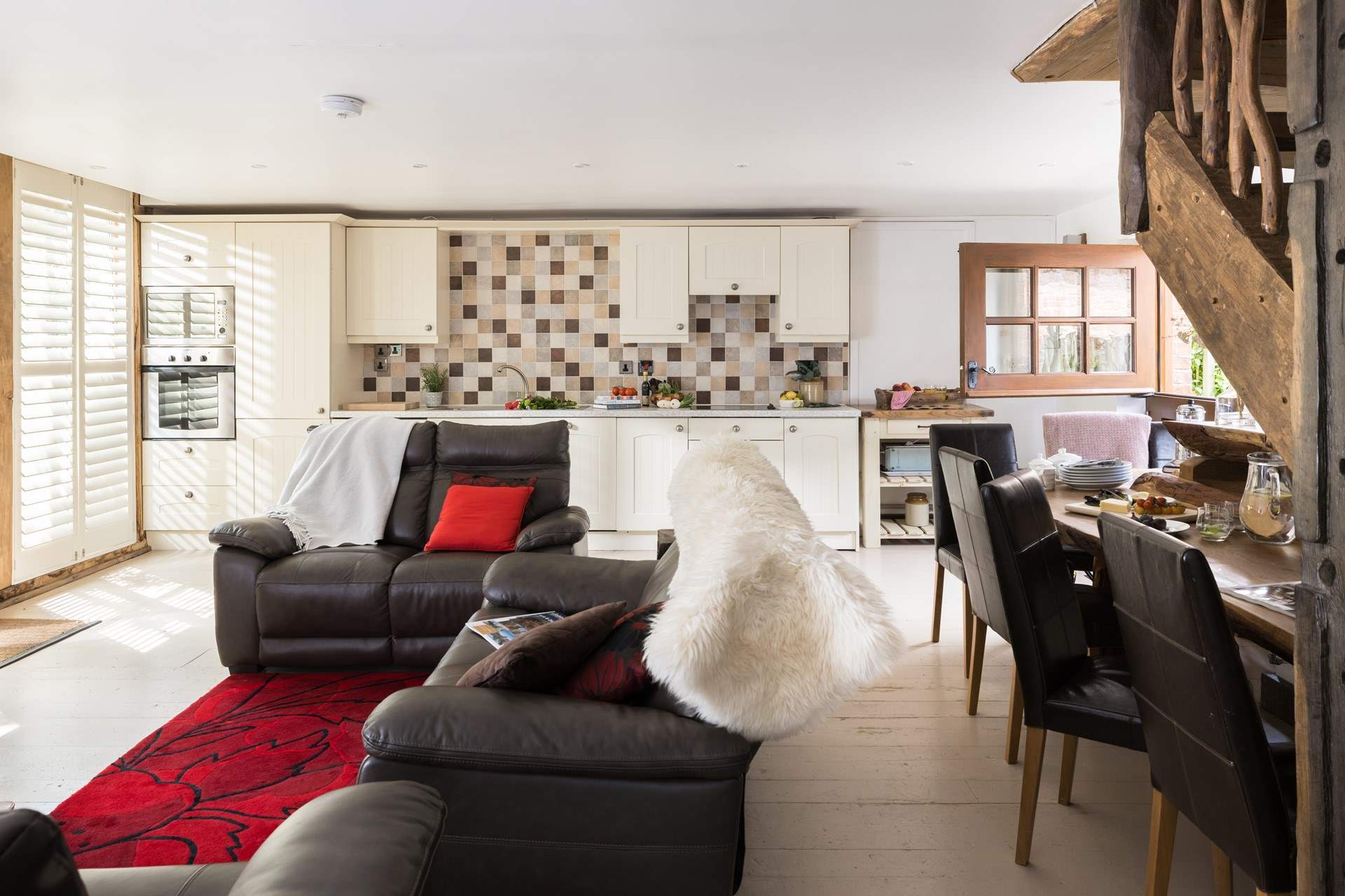 Cosy up on the sumptuous sofas.