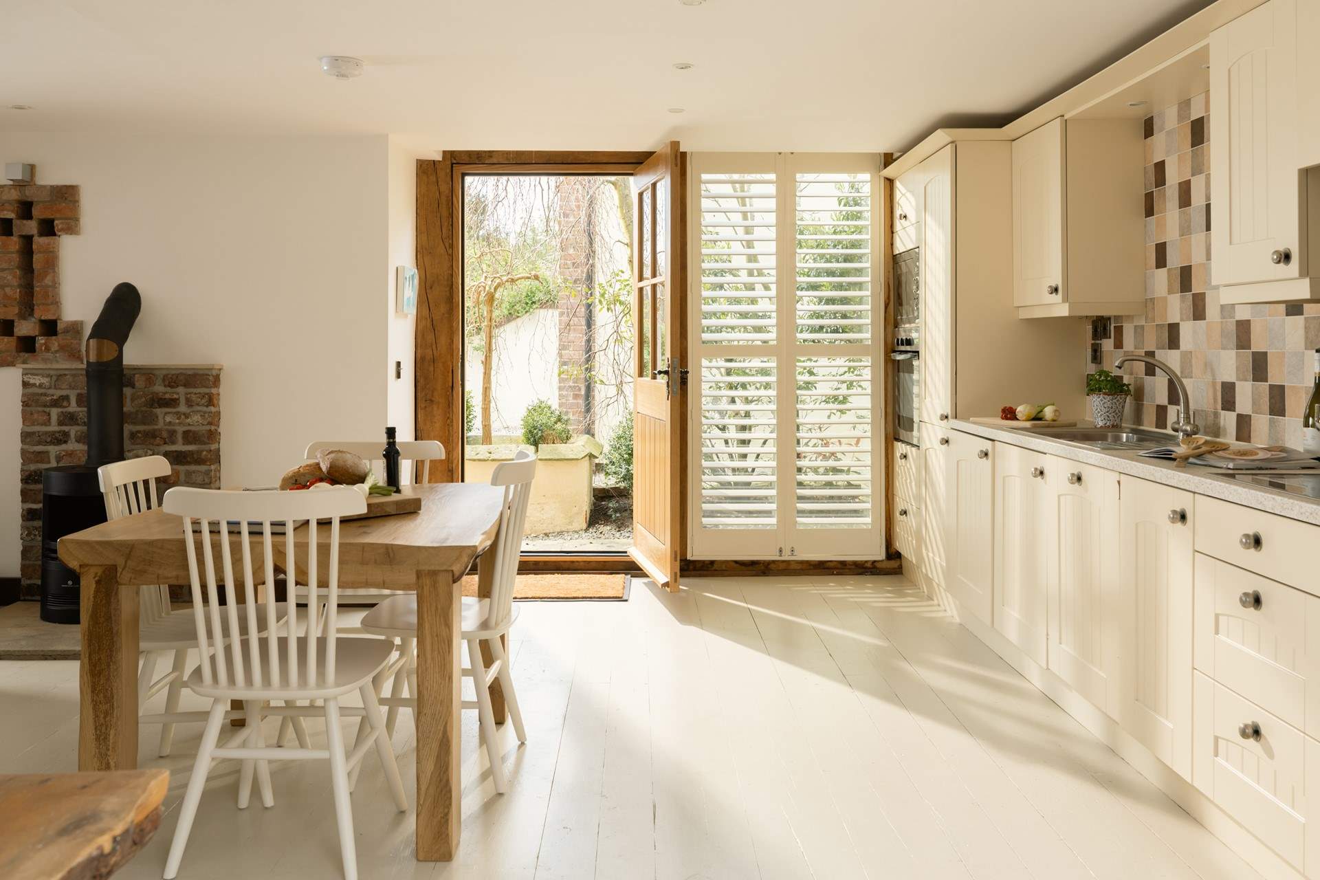 Plenty of room for the cook to rustle up some Yorkshire delights.