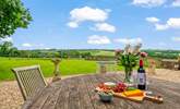 What splendid views to complement any al fresco dining. - Thumbnail Image