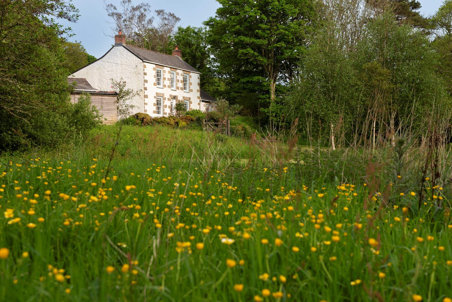 Stunning from very angle, Dalgover Farmhouse is a wonderful holiday home.