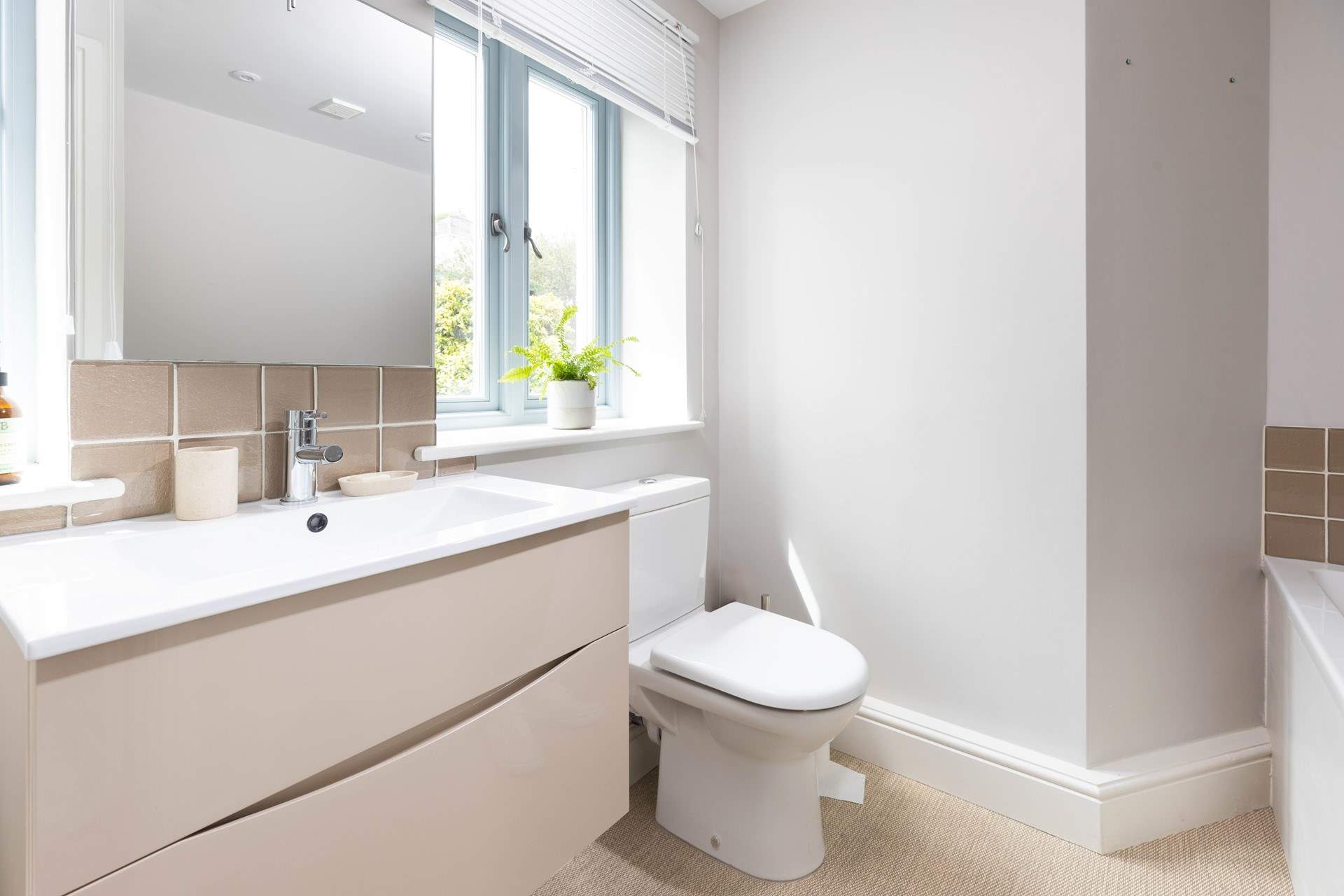 The family bathroom.