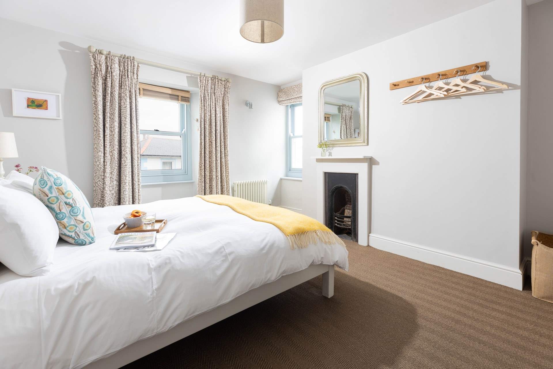 Bedroom 1 has a king-size double bed (5') and en suite shower-room.