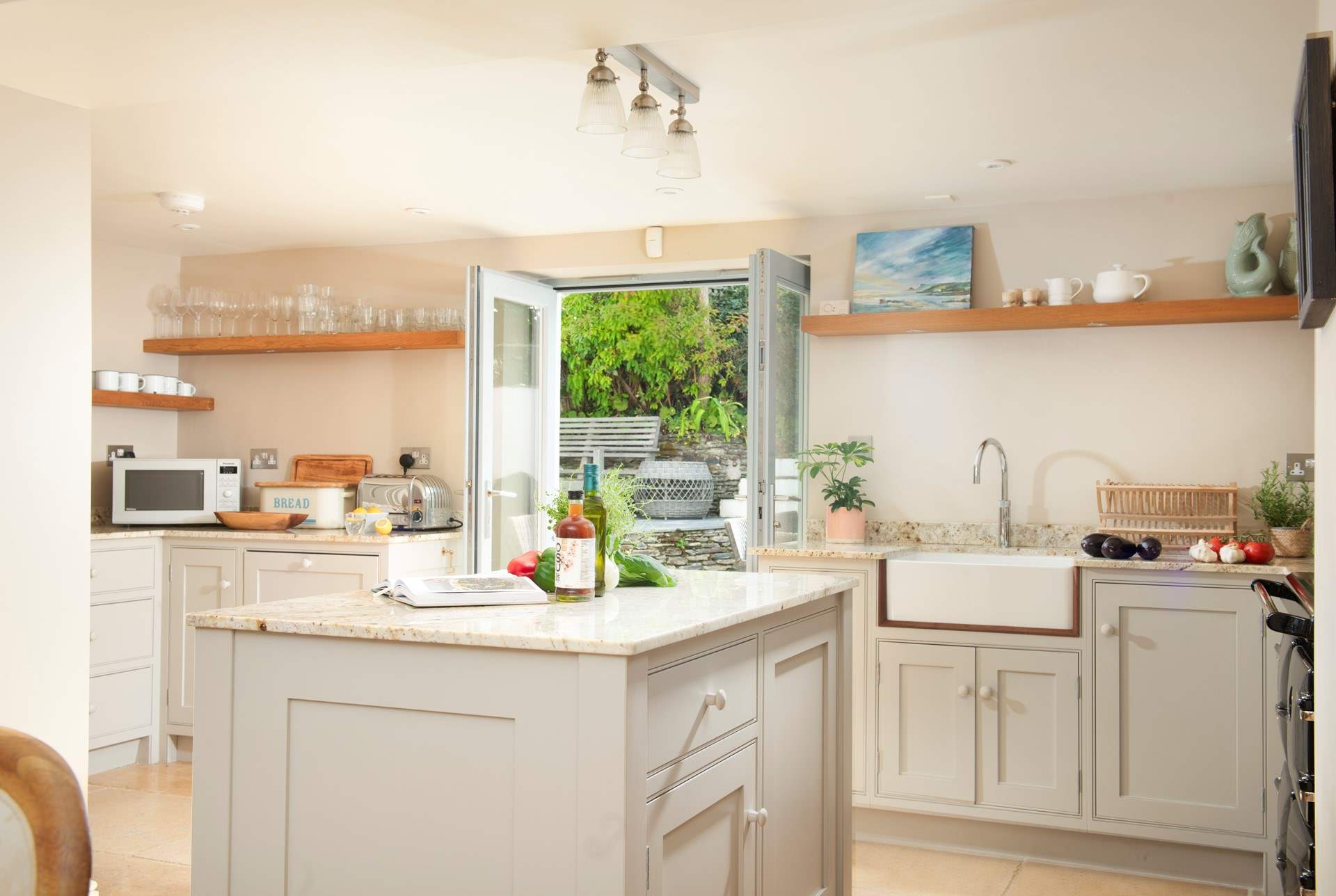 The gorgeous kitchen has all the equipment you'll need. 