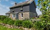 This beautiful cottage is surrounded by the lush Cornish countryside. - Thumbnail Image