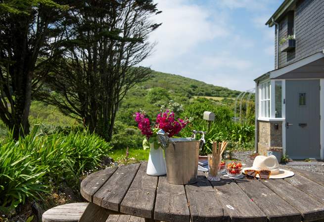 This cottage is the perfect place to relax.