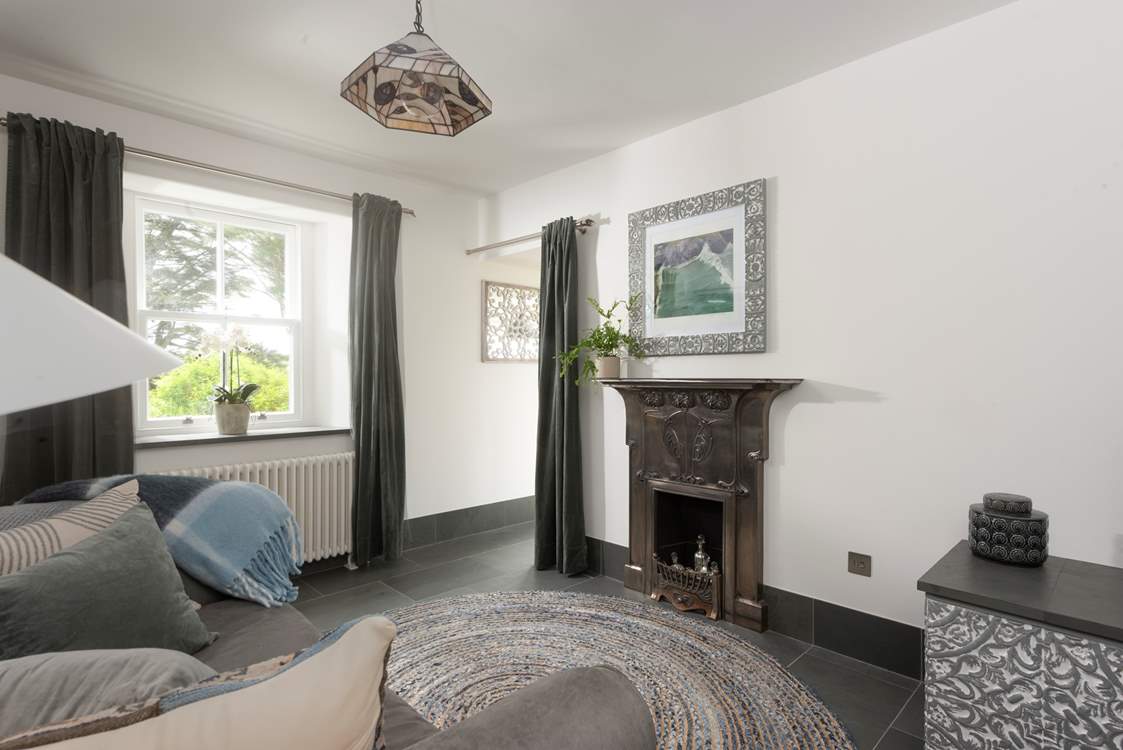 The snug is presented with such style by its creative owner.