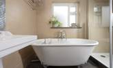 Wash away the day in the free-standing bath. - Thumbnail Image