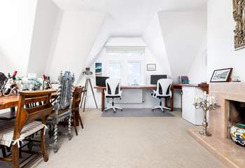 The dining-area also has a handy desk in case anyone needs to catch up on emails.