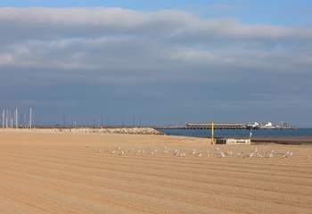 The sandy beach at Ryde is a short car journey away.