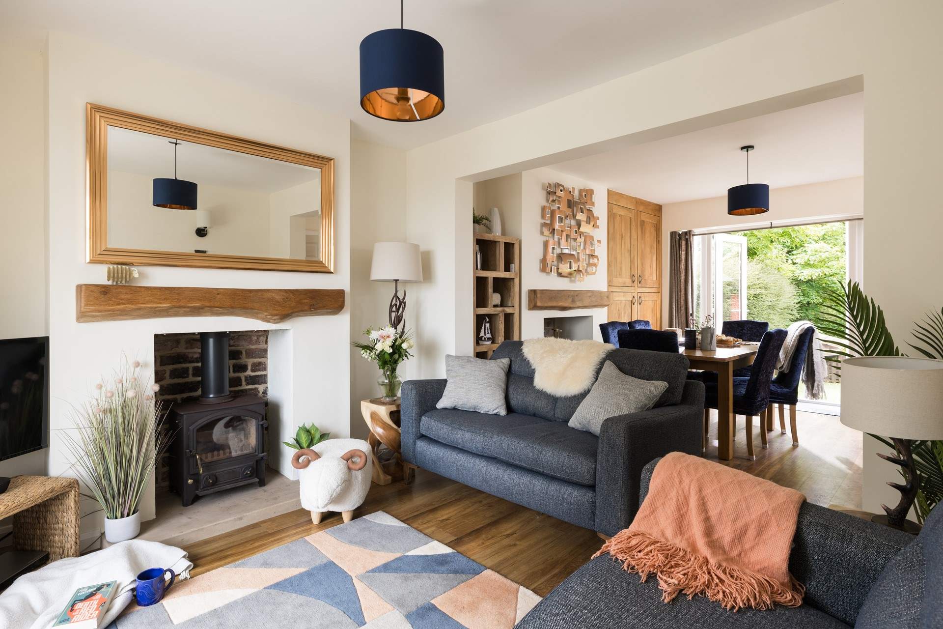 Stylish, open plan living.