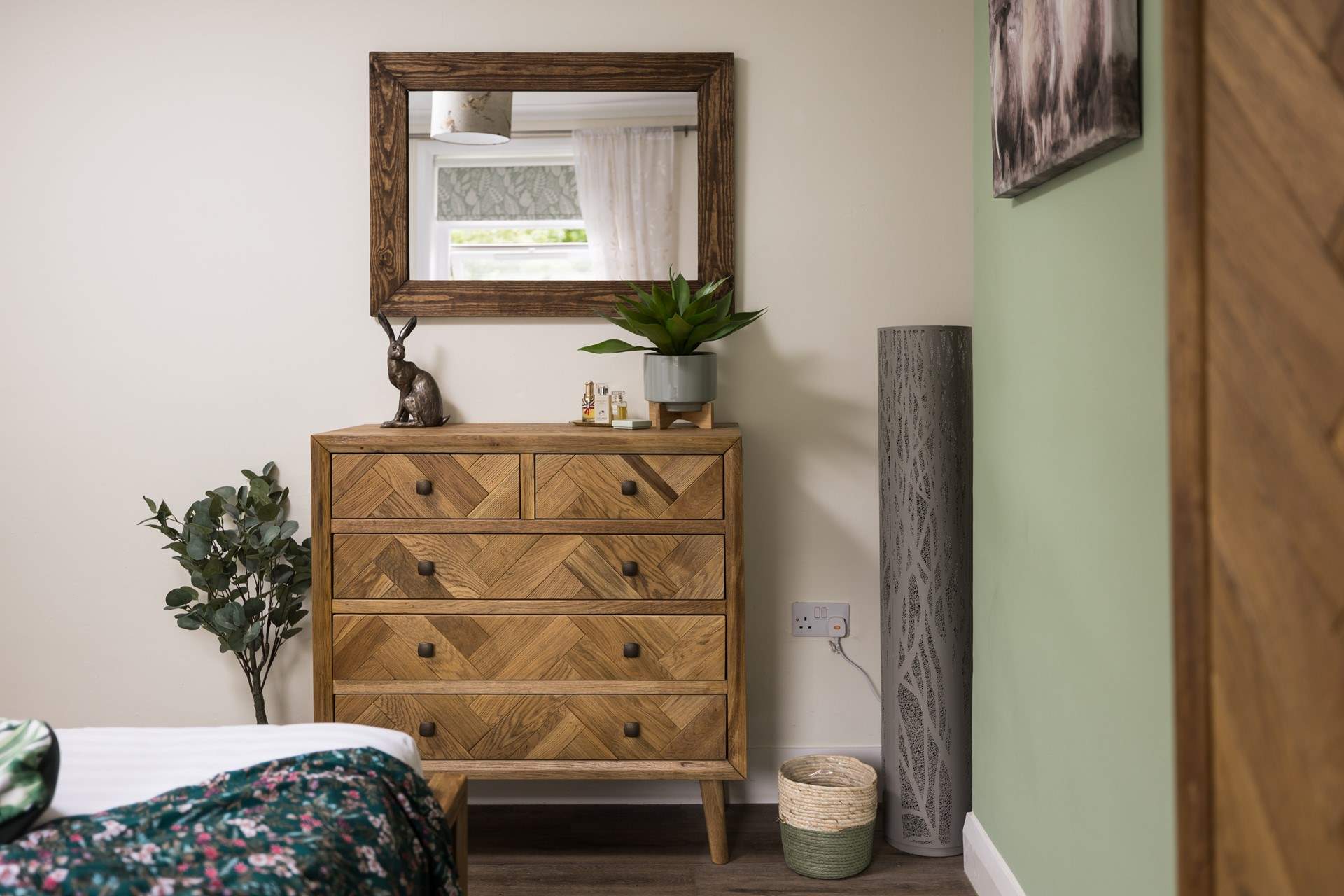 Plenty of room for your holiday essentials.