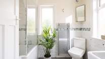 A relaxing soak or a refreshing shower, the choice is yours.