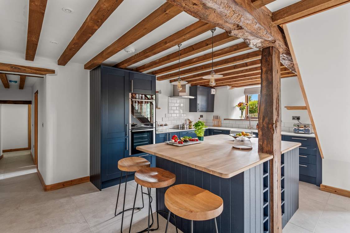 Any chef will be happy to whip up a feast in this glorious kitchen.