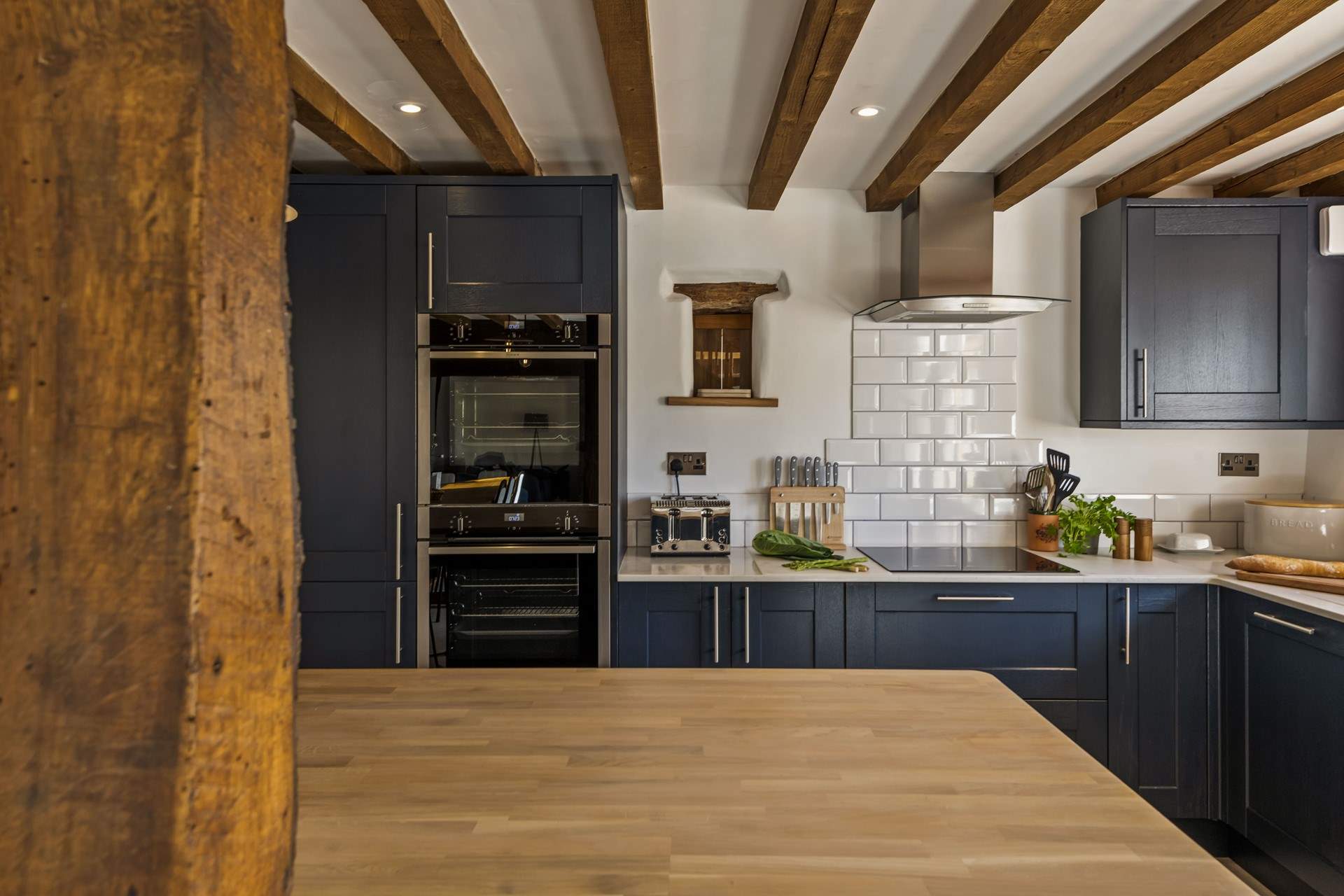 Any chef will be happy to whip up a feast in this glorious kitchen.