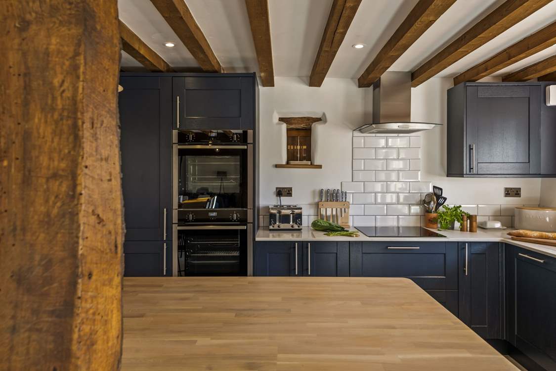 Any chef will be happy to whip up a feast in this glorious kitchen.