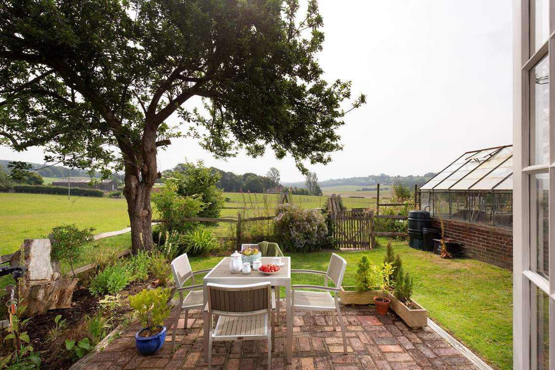 Imagine sitting here and escaping the everyday hustle and bustle.