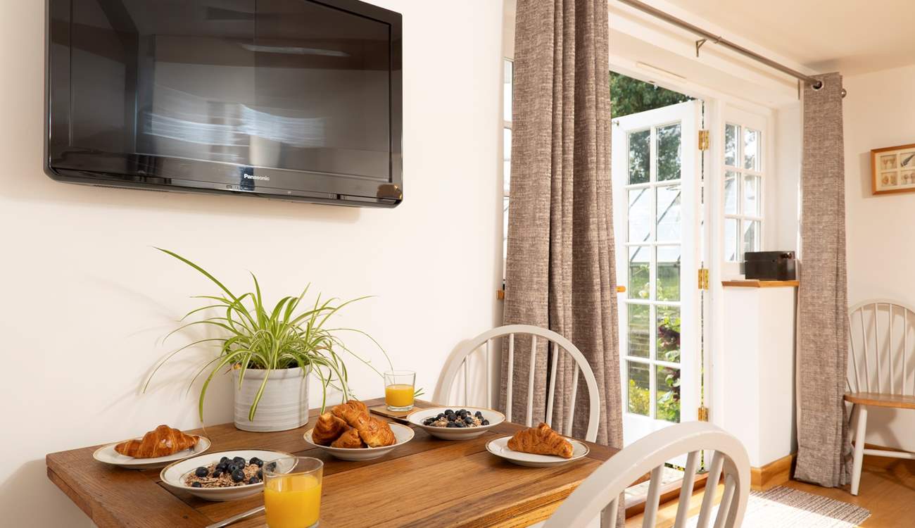 Enjoy mealtimes together.