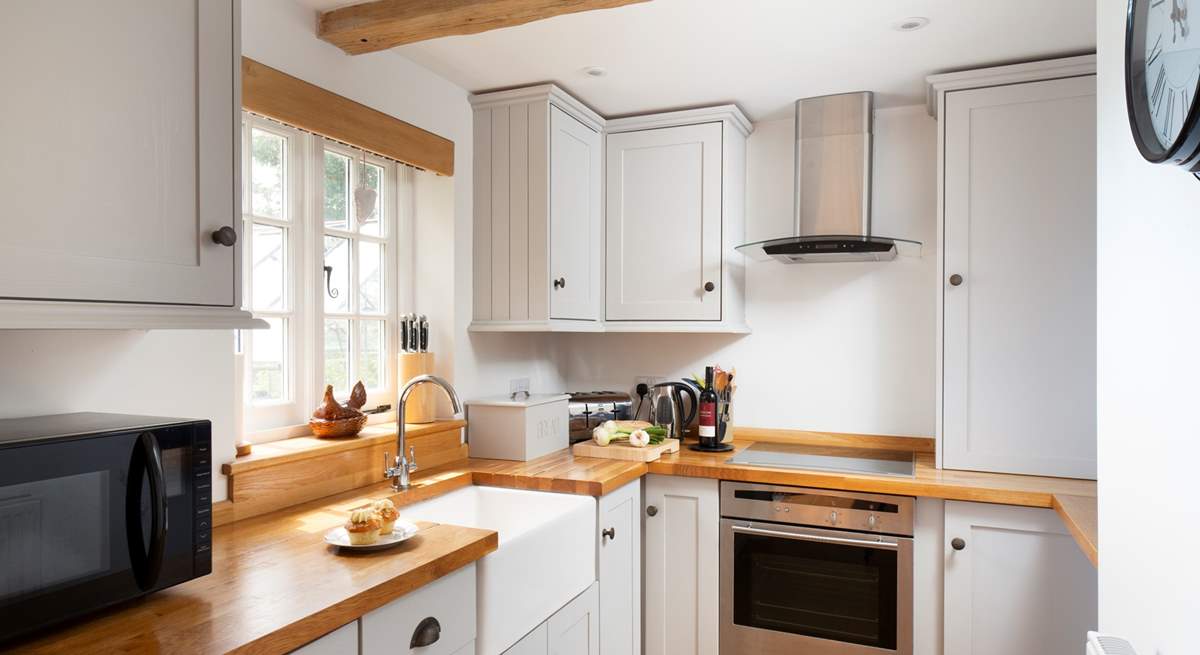 Cook up some holiday meals in this lovely country kitchen.