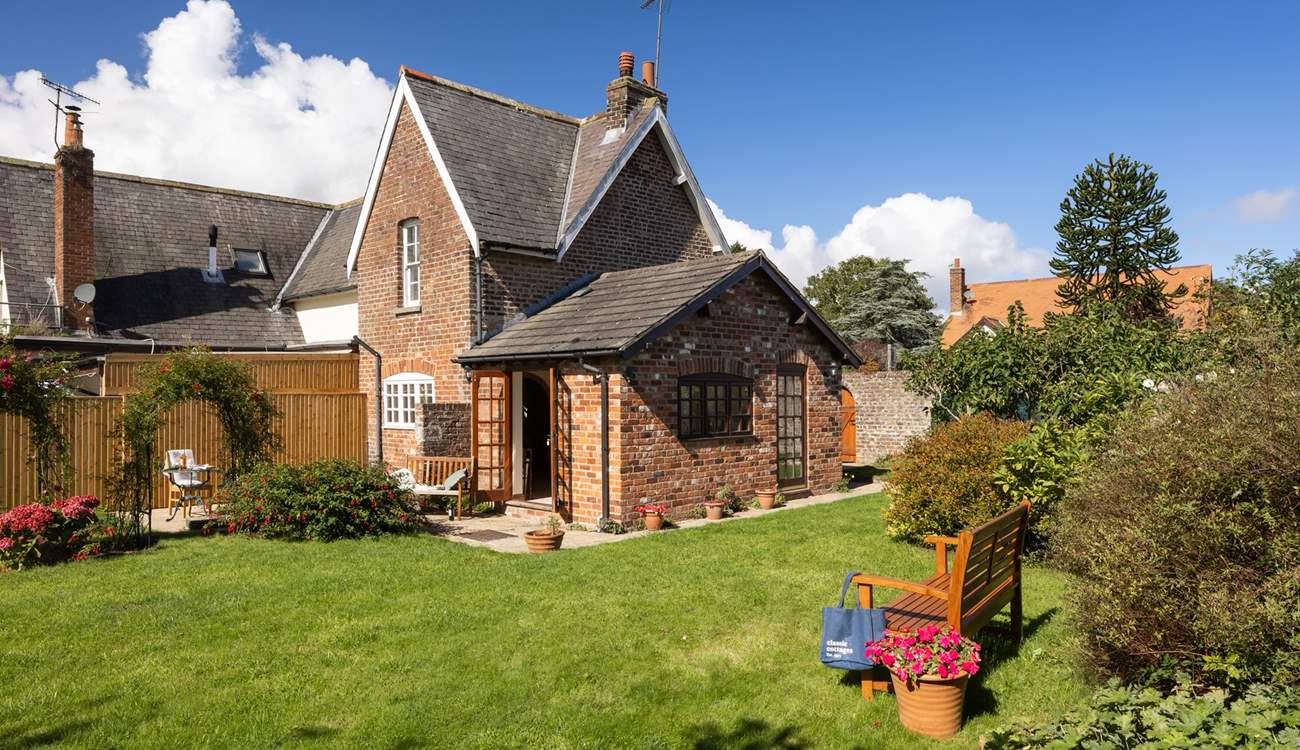 Welcome to School House, your original Victorian holiday home.