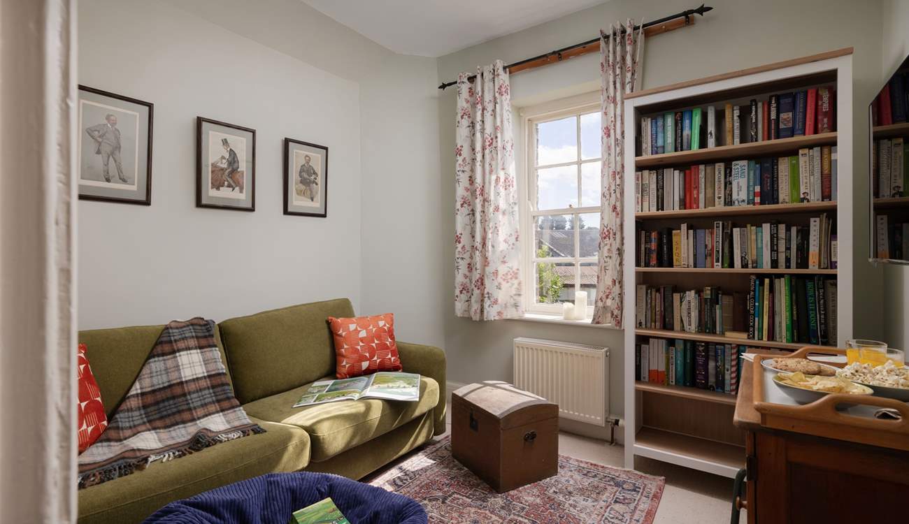 Relax in this cosy snug, read a book or watch the TV.