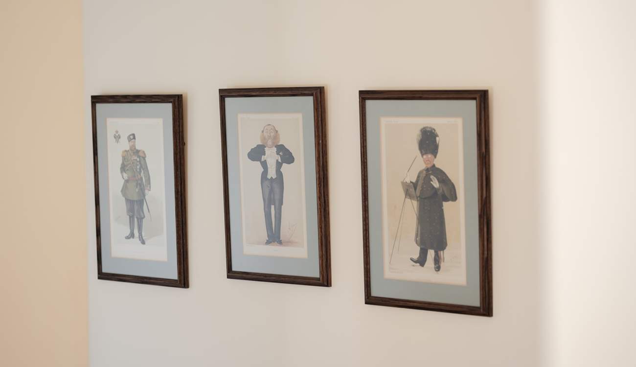 More of those eccentric pictures!! Take some time to pick your favourite.