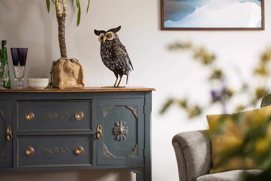 Twit twoo.