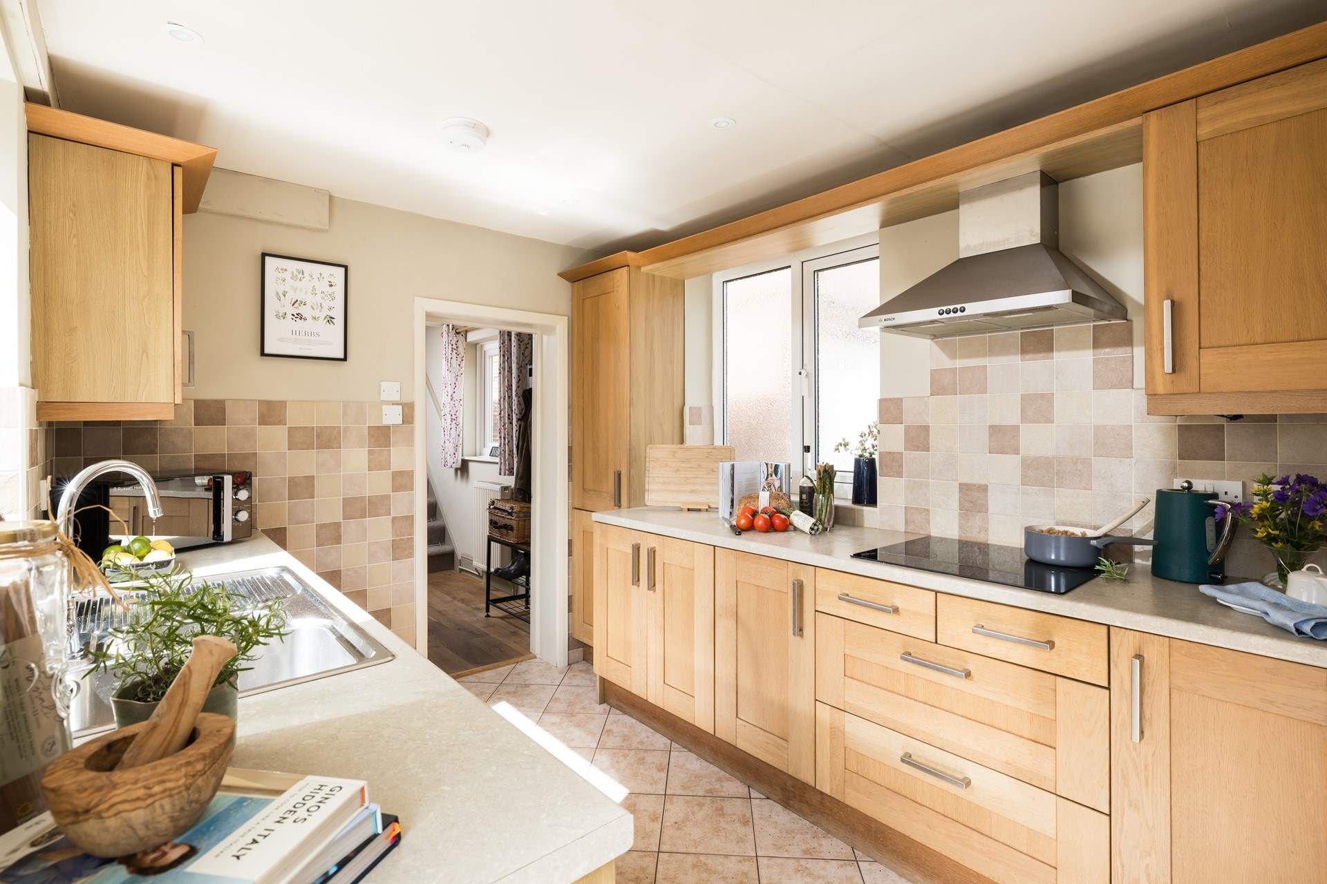 The kitchen has everything you need for whipping up a tasty feast.