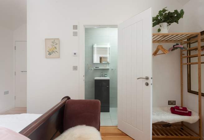 Complete with en suite shower-room and plenty of hanging space.